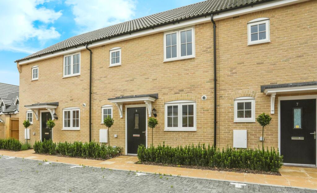 2 bedroom terraced house for sale in Grundisburgh Vale, Grundisburgh