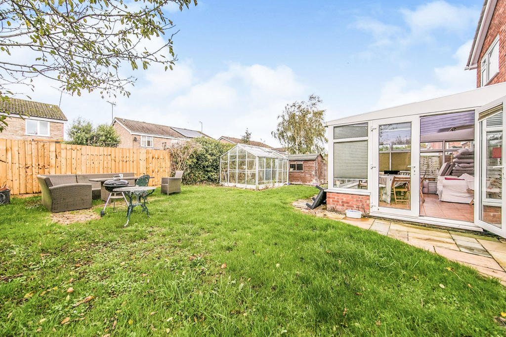 4 bedroom detached house for sale in Bury Hill Close, WOODBRIDGE, IP12