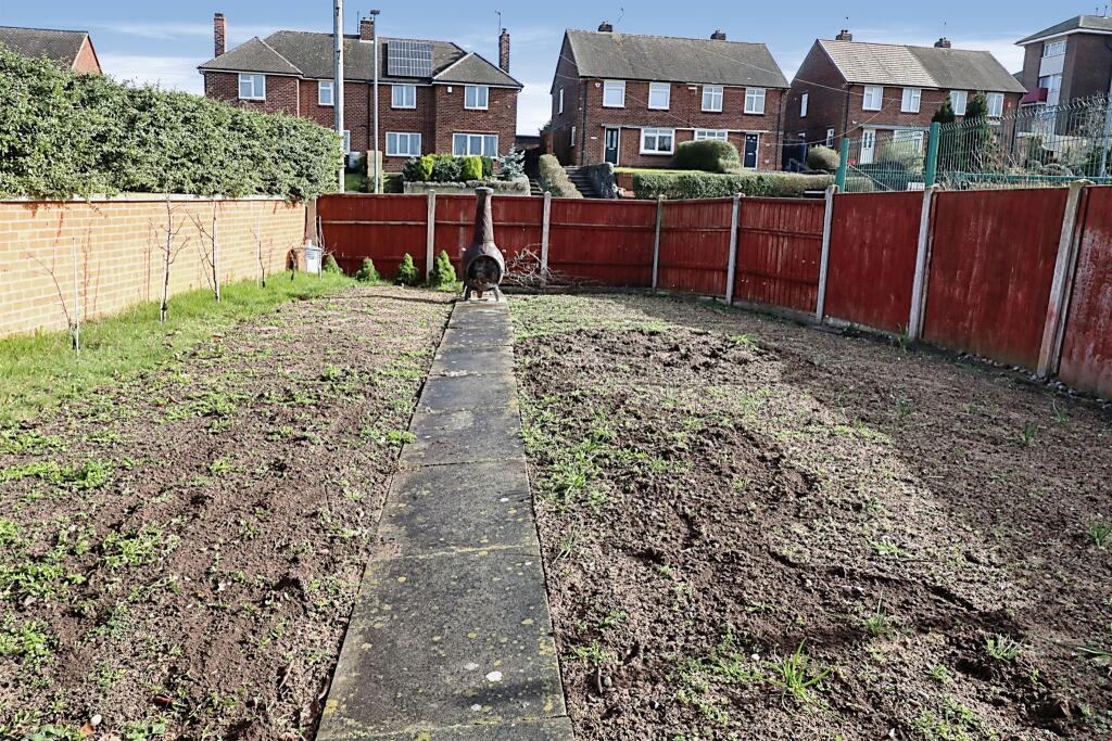 4 bedroom detached house for sale in Netherton Road, Worksop, S80