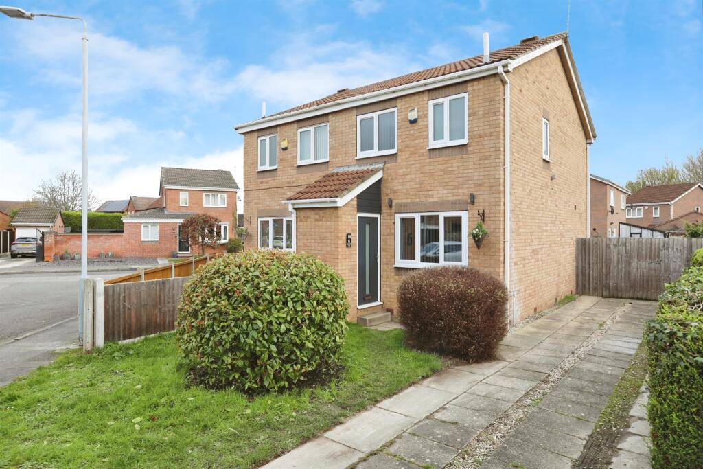 Main image of property: Pasture Close, Worksop