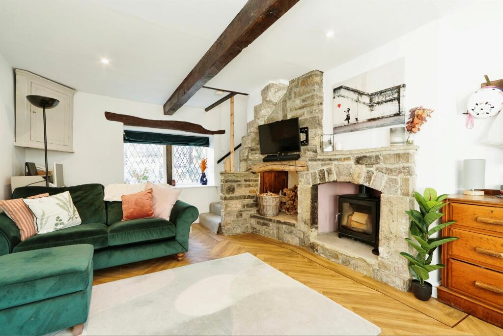 Additional property image - Laburnum Place, Apperley Bridge, Bradford