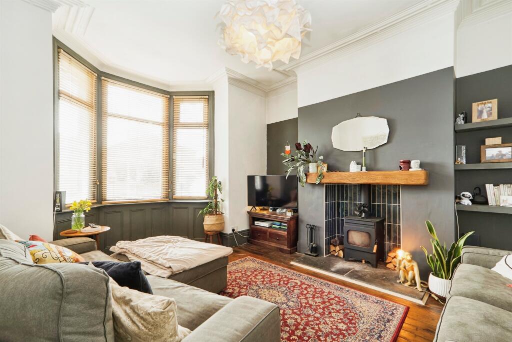 Additional property image - New Line, BRADFORD