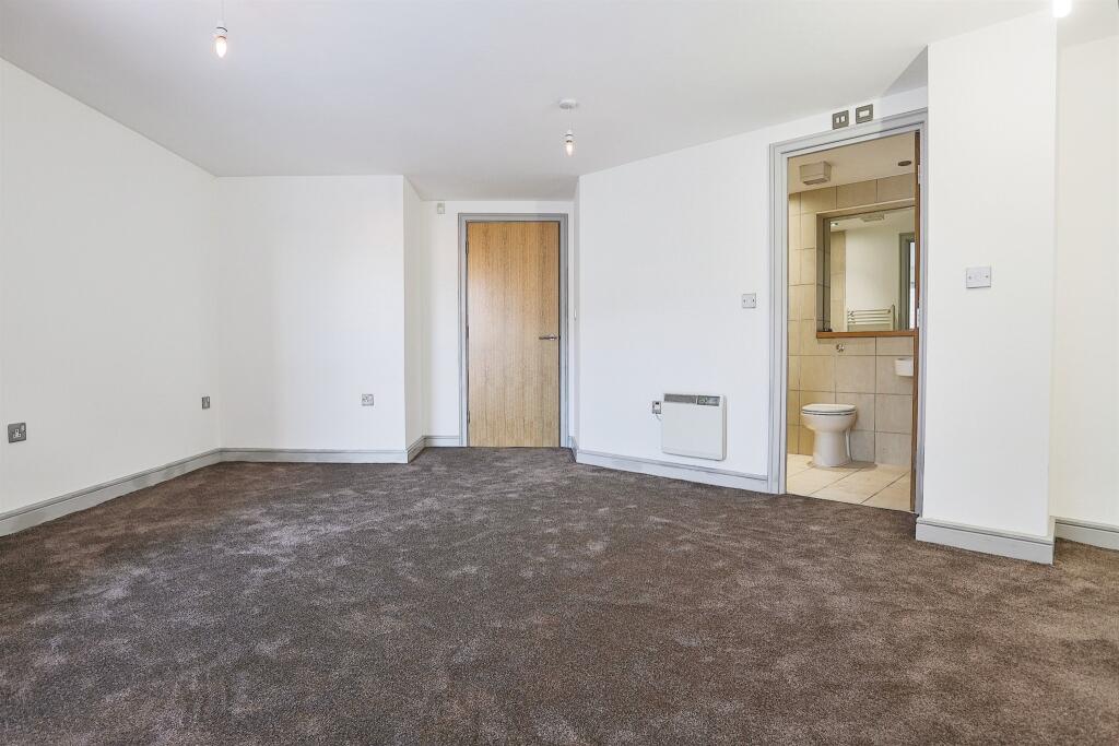 1 bedroom apartment for sale in Peter Lane, York, YO1