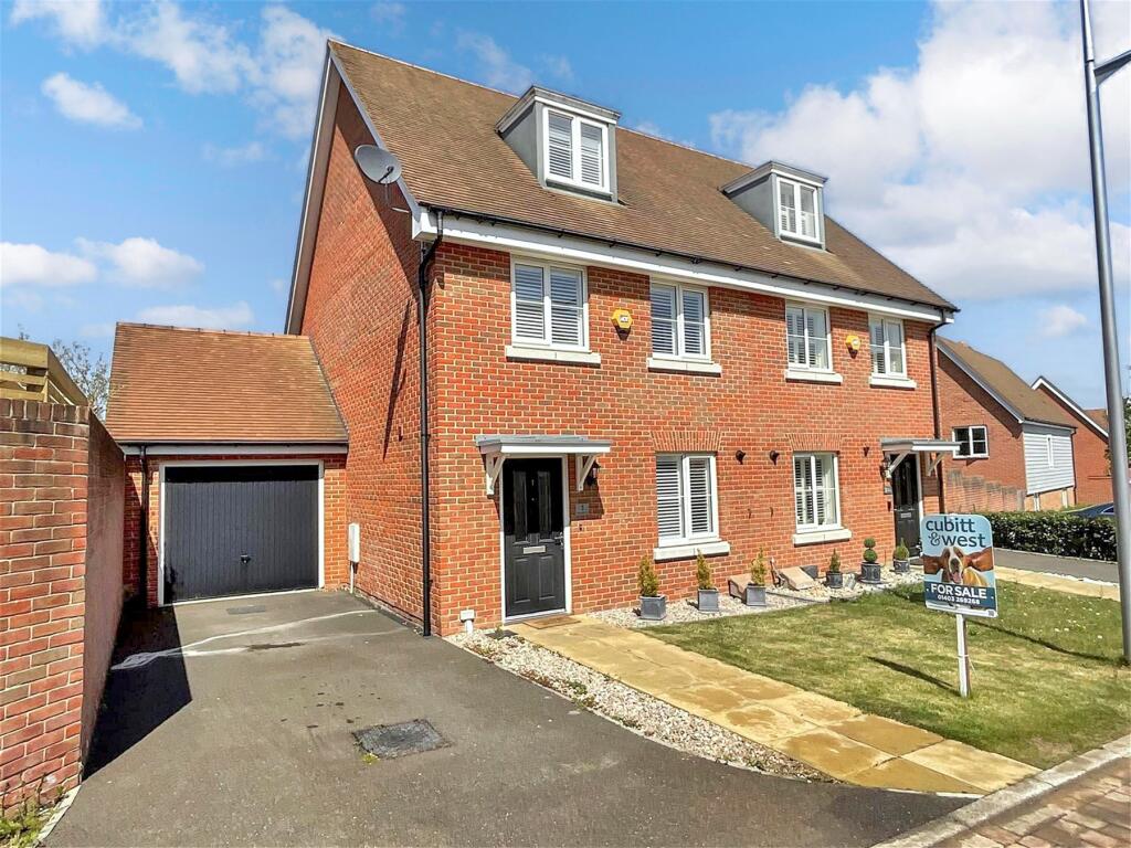 Main image of property: High Beeches, Faygate, Horsham, West Sussex