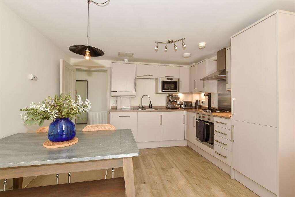 Main image of property: Park Terrace, Horsham, West Sussex