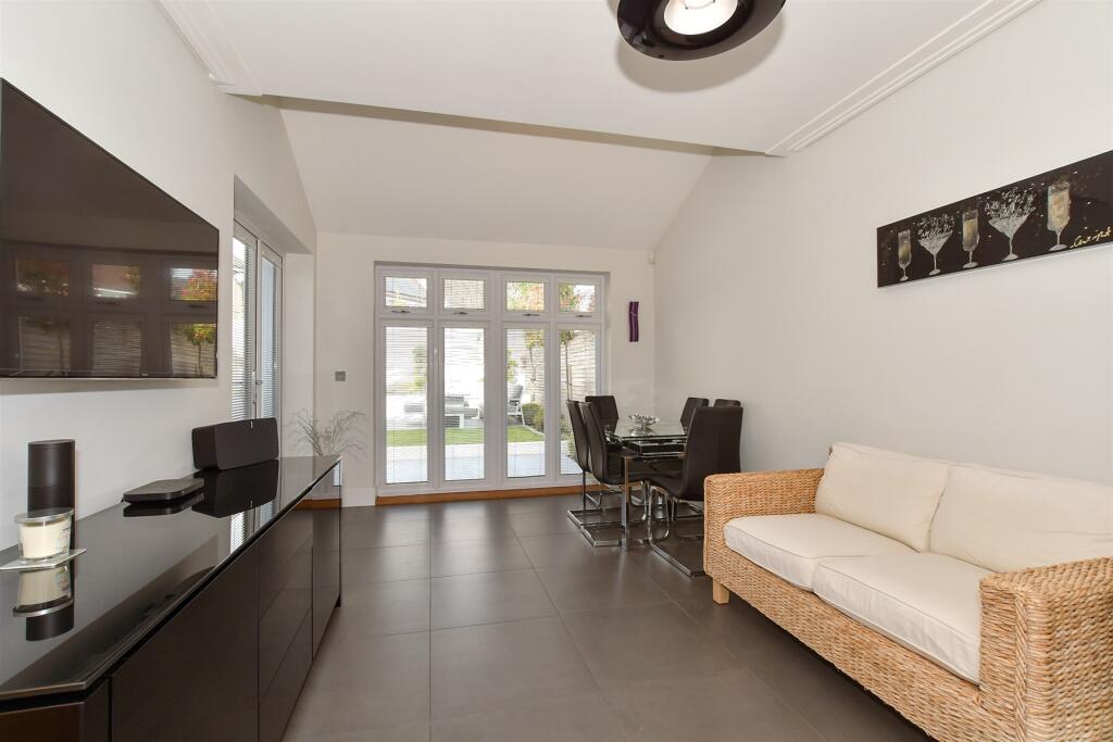 Main image of property: Scholars Walk, Horsham, West Sussex