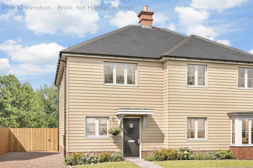 Main image of property: The Gallops, Sandygate Lane, Lower Beeding, Horsham, West Sussex