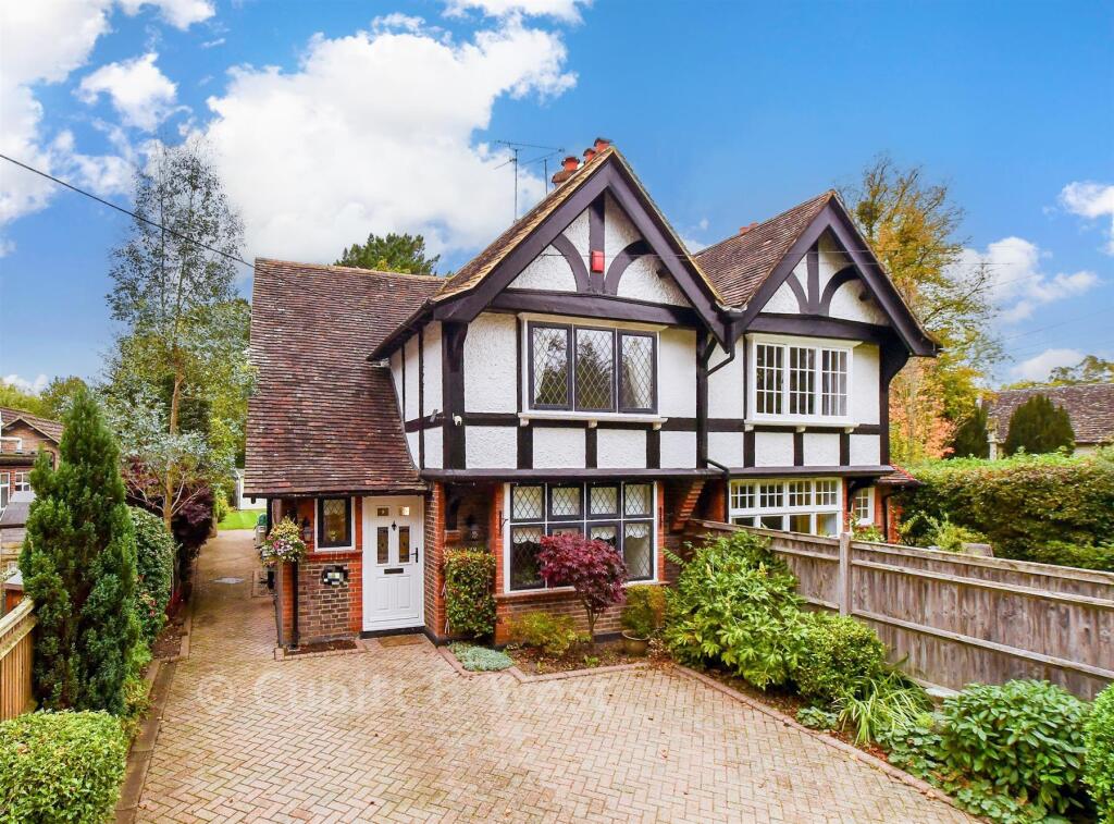 Main image of property: Nuthurst Street, Nuthurst, Horsham, West Sussex