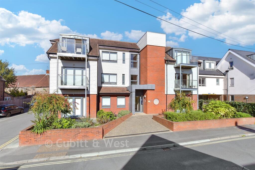 Main image of property: Denne Parade, Horsham, West Sussex