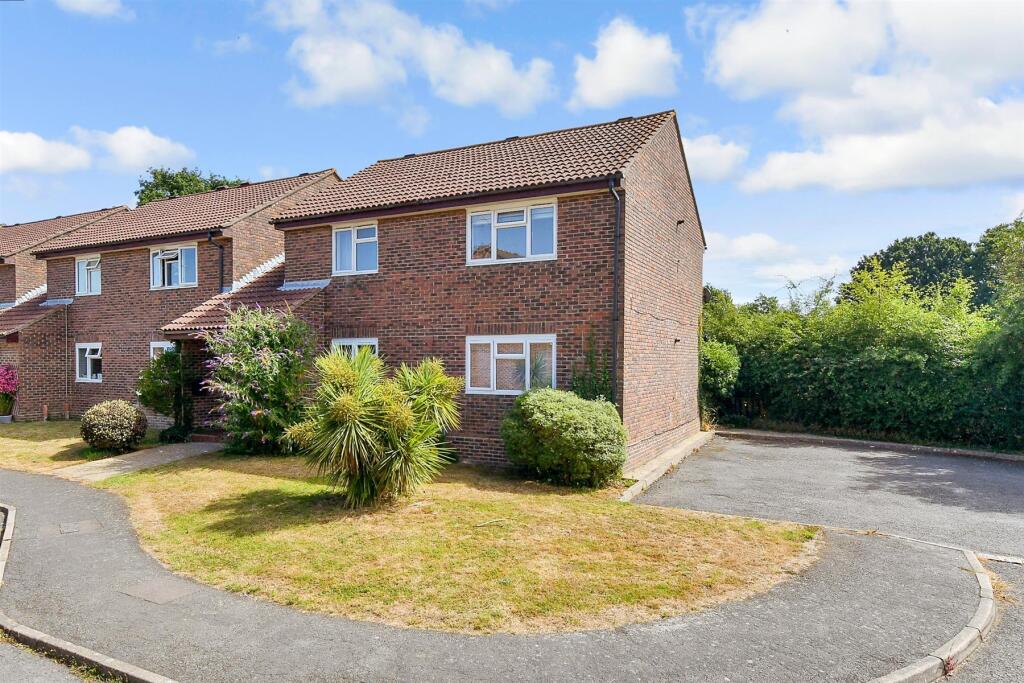 Main image of property: Honeysuckle Walk, Horsham, West Sussex