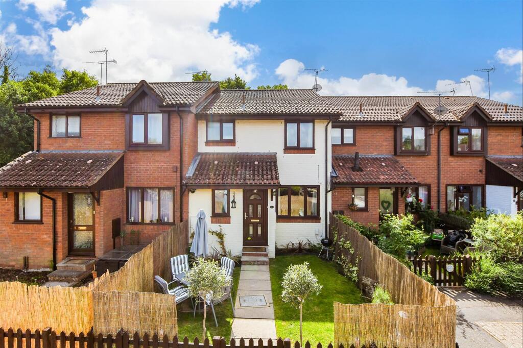 Main image of property: Elmer Mews, Fetcham, Leatherhead, Surrey