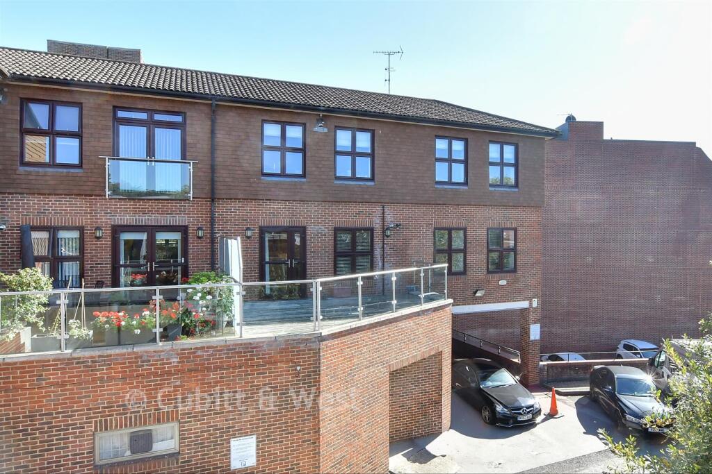 Main image of property: North Street, Leatherhead, Surrey