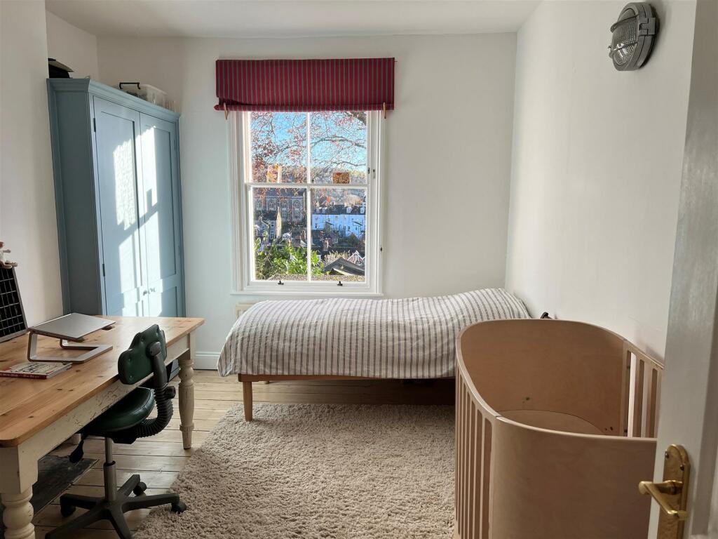 Additional property image - Wallands Crescent, Lewes, East Sussex