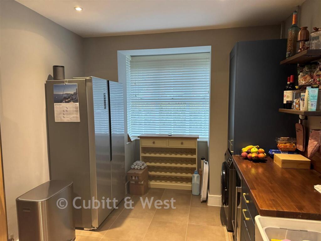 Main image of property: Honeysuckle Drive, Billingshurst, West Sussex