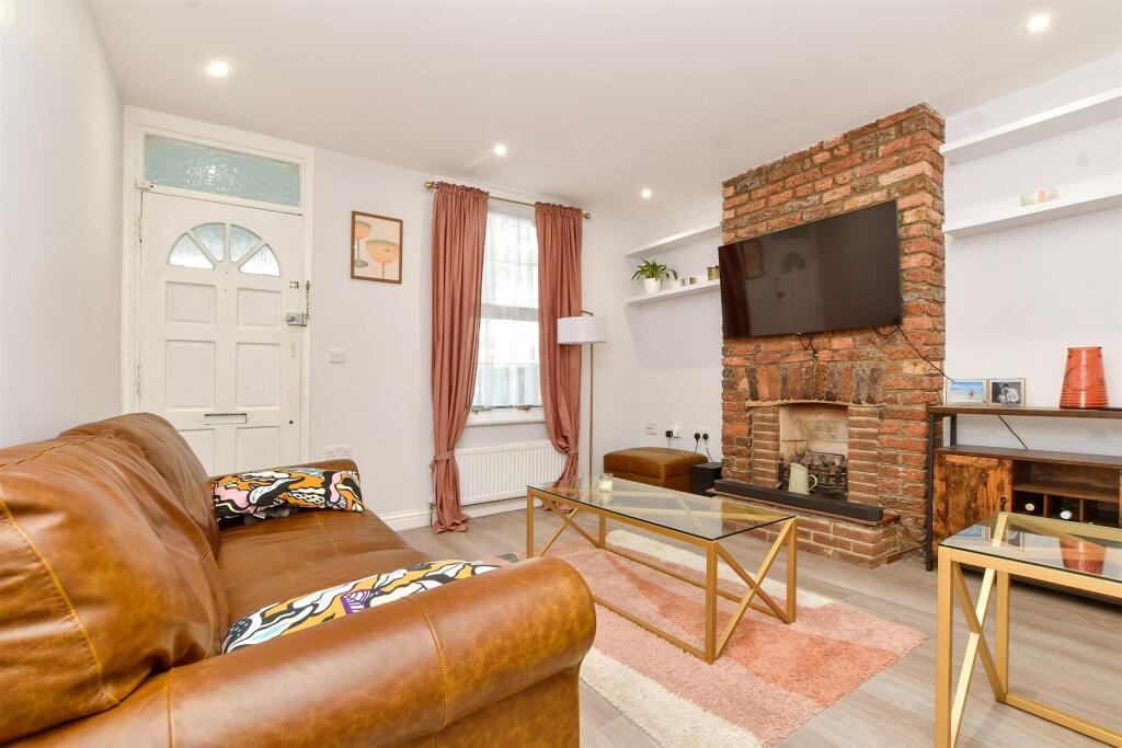 Additional property image - Bynes Road, South Croydon, Surrey