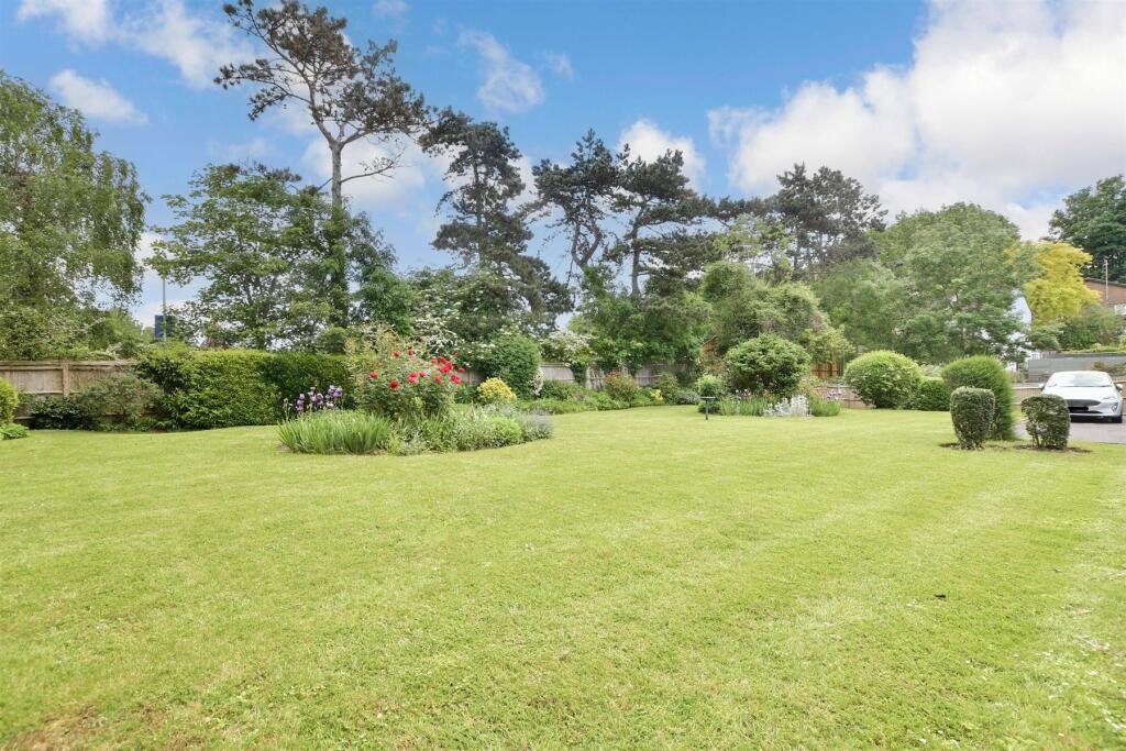 Additional property image - Brighton Road, Purley, Surrey