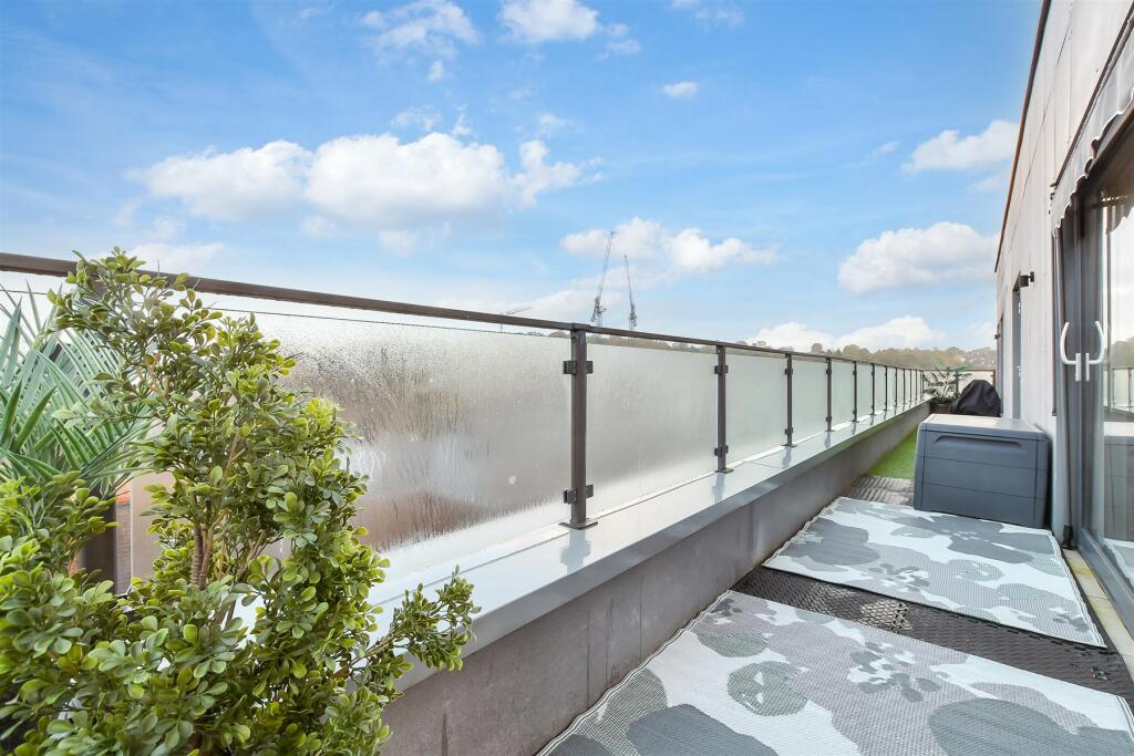Additional property image - High Street, Purley, Surrey