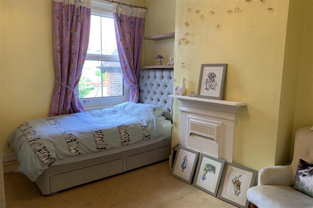 4 bedroom semidetached house for sale in Deerings Road, Reigate, Surrey, RH2