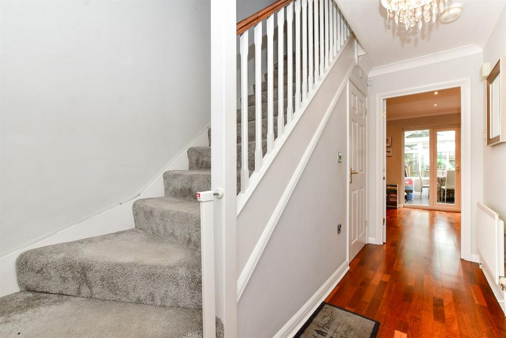 3 bedroom town house for sale in Shirley Road, Shirley, Croydon, Surrey