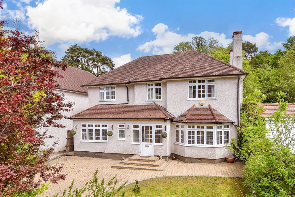 Main image of property: Pinewood Close, Shirley, Croydon, Surrey