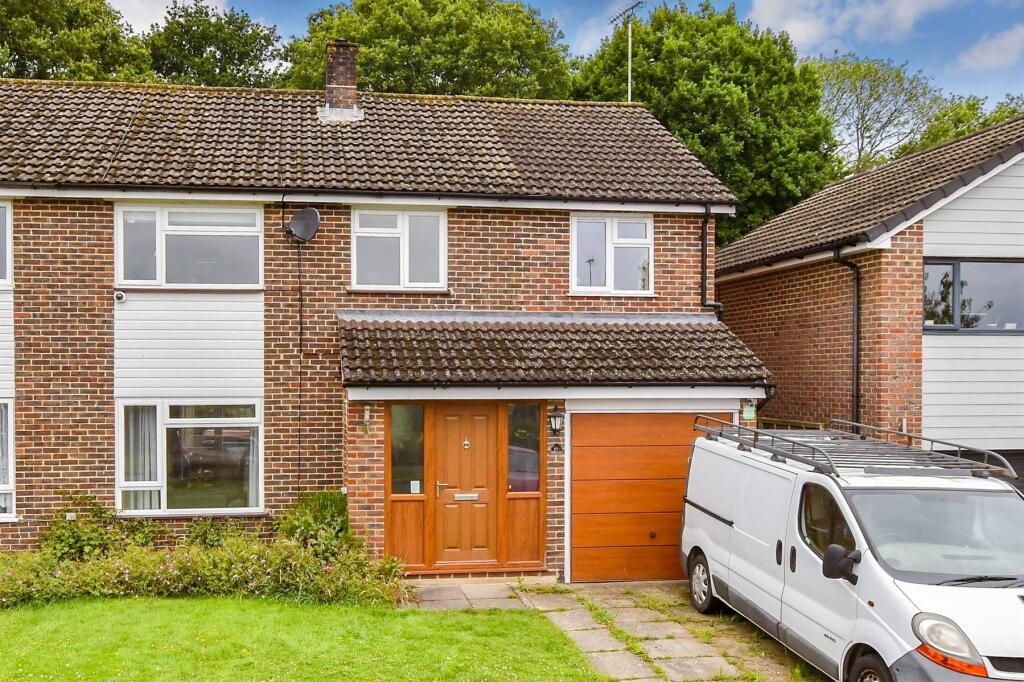Main image of property: Wealdon Close, Southwater, Horsham, West Sussex