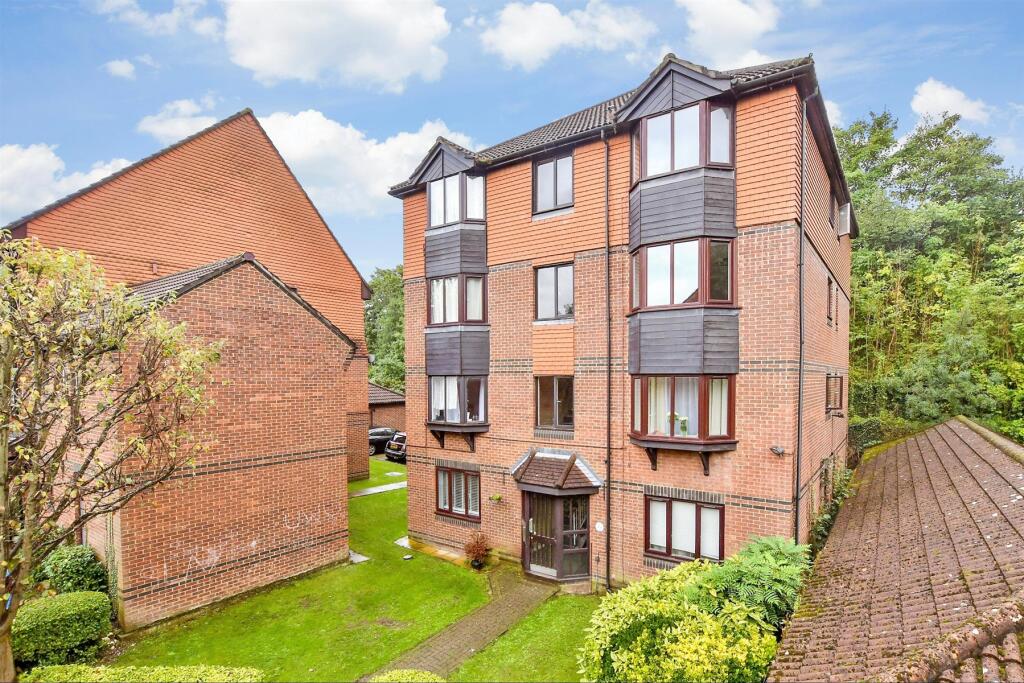 Main image of property: Turnpike Lane, Sutton, Surrey