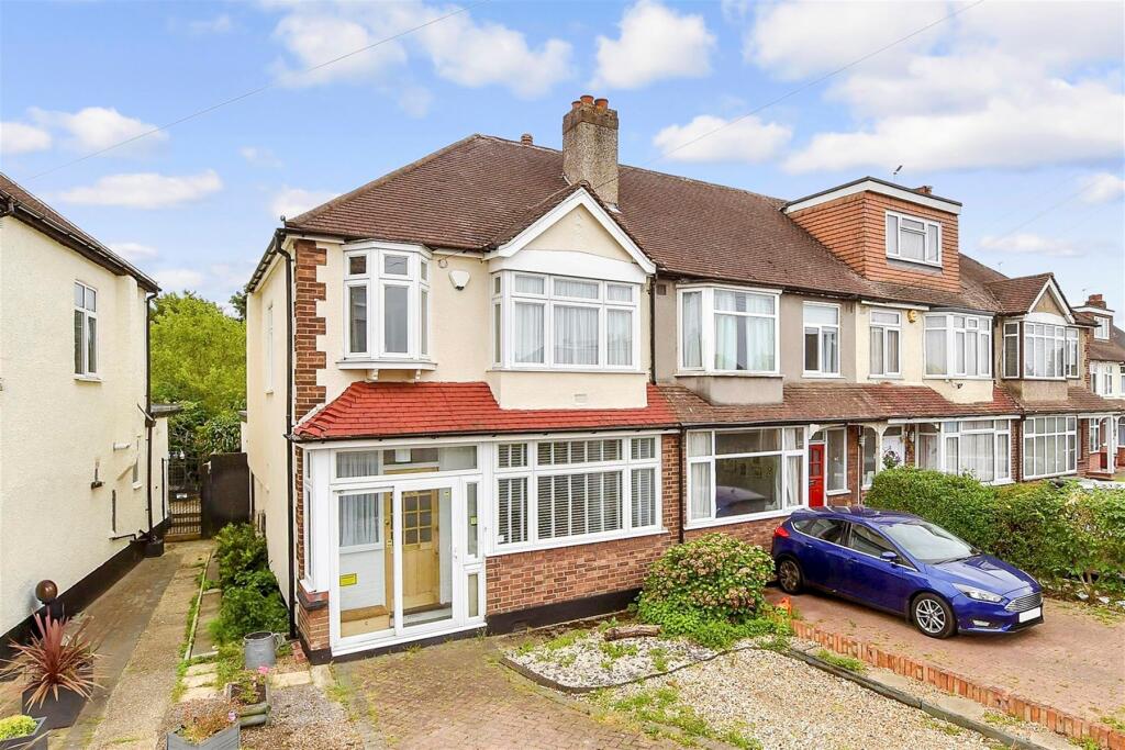 Main image of property: Inveresk Gardens, Worcester Park, Surrey