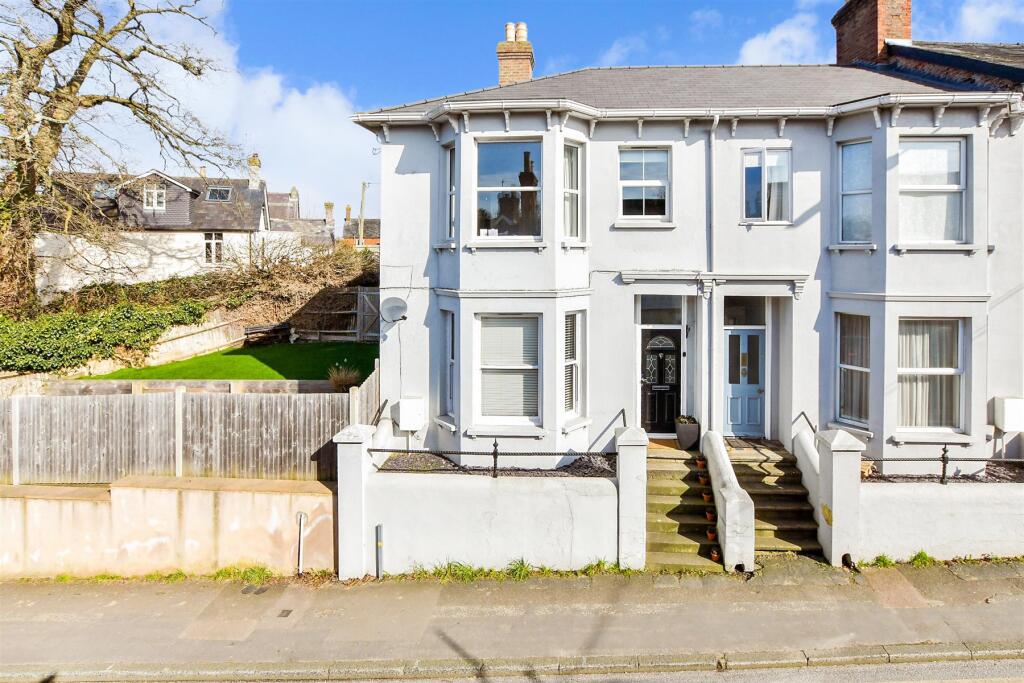 Main image of property: Framfield Road, Uckfield, East Sussex