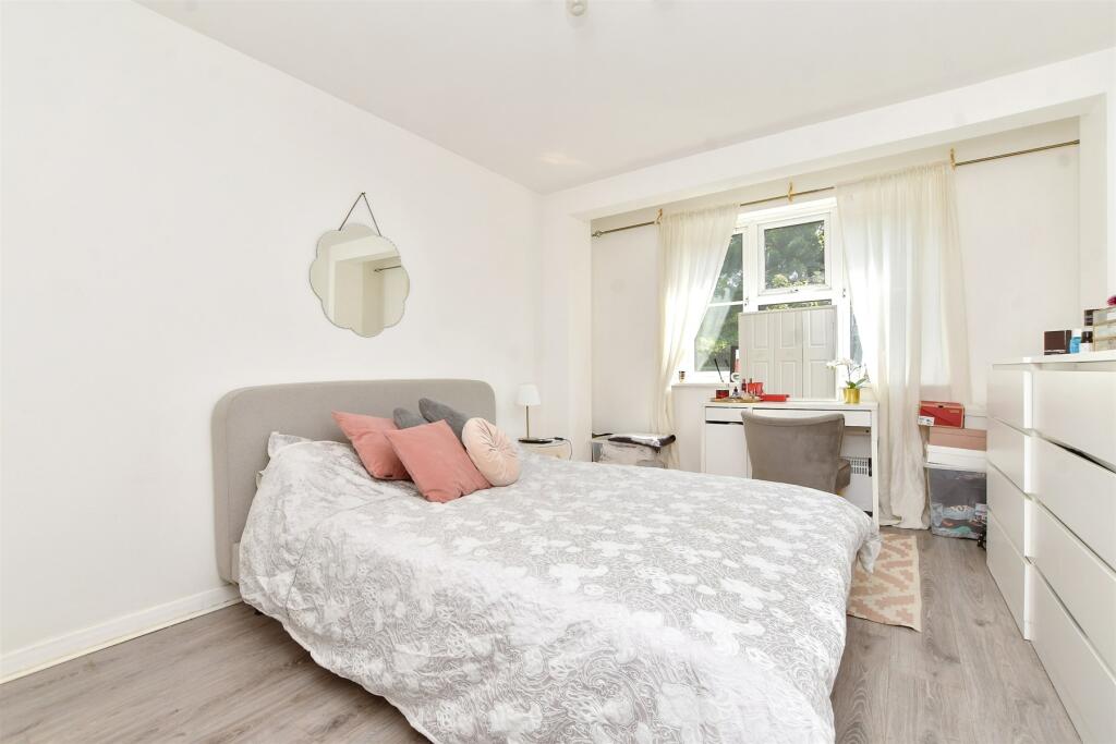 Main image of property: Sandy Lane North, Wallington, Surrey
