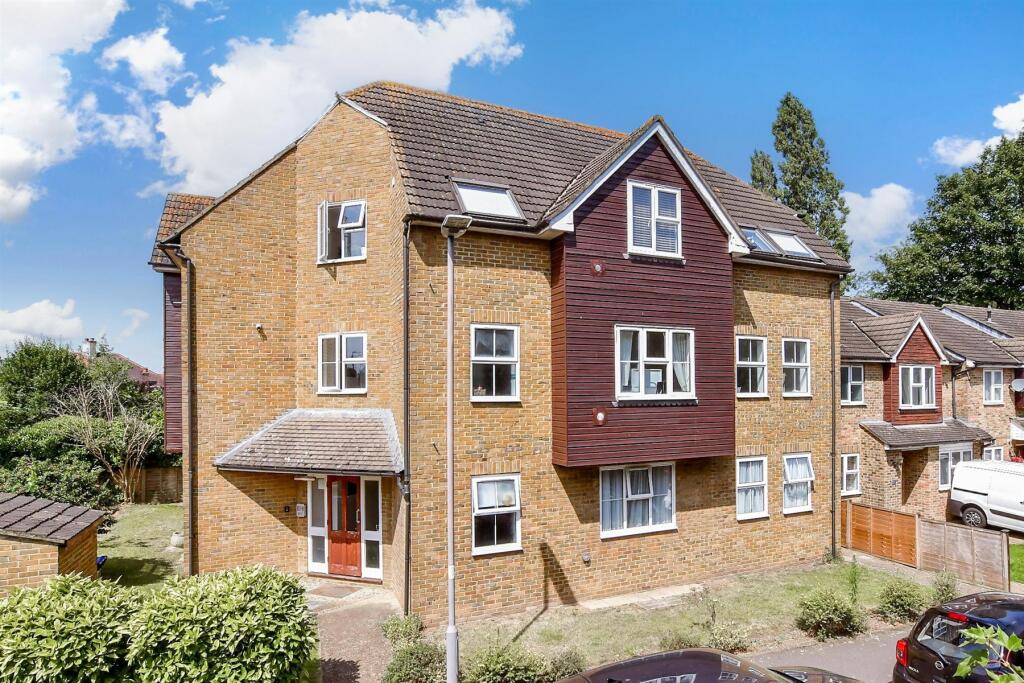 Main image of property: Sandy Lane North, Wallington, Surrey