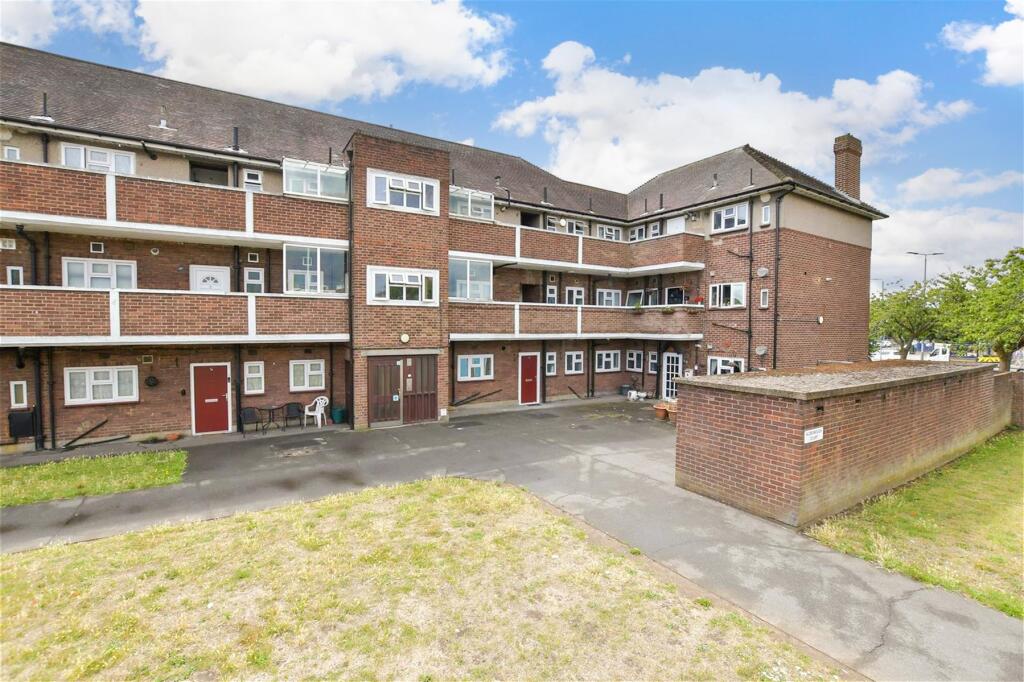 Main image of property: Aldborough Road North, Ilford, Essex