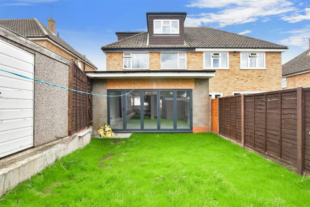 Additional property image - Upland Road, Billericay, Essex
