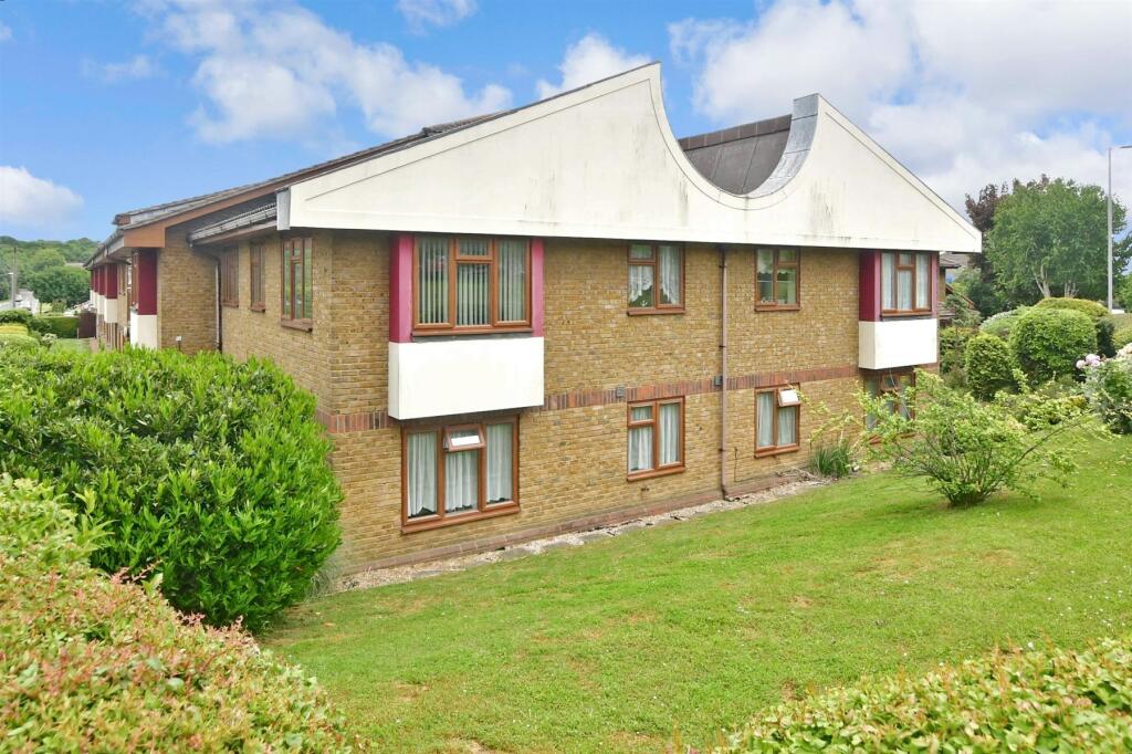 Additional property image - Outwood Common Road, Billericay, Essex