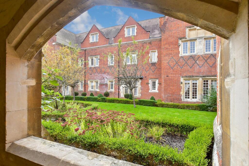 Additional property image - The Galleries, Warley, Brentwood, Essex