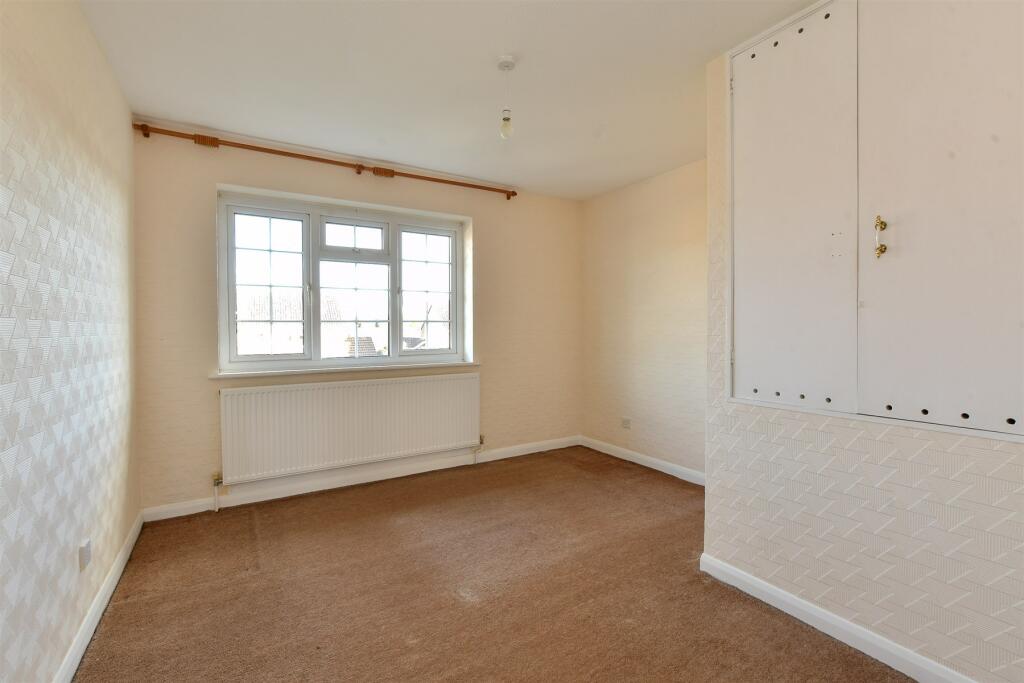 Additional property image - Park Lane, Ramsden Heath, Billericay, Essex