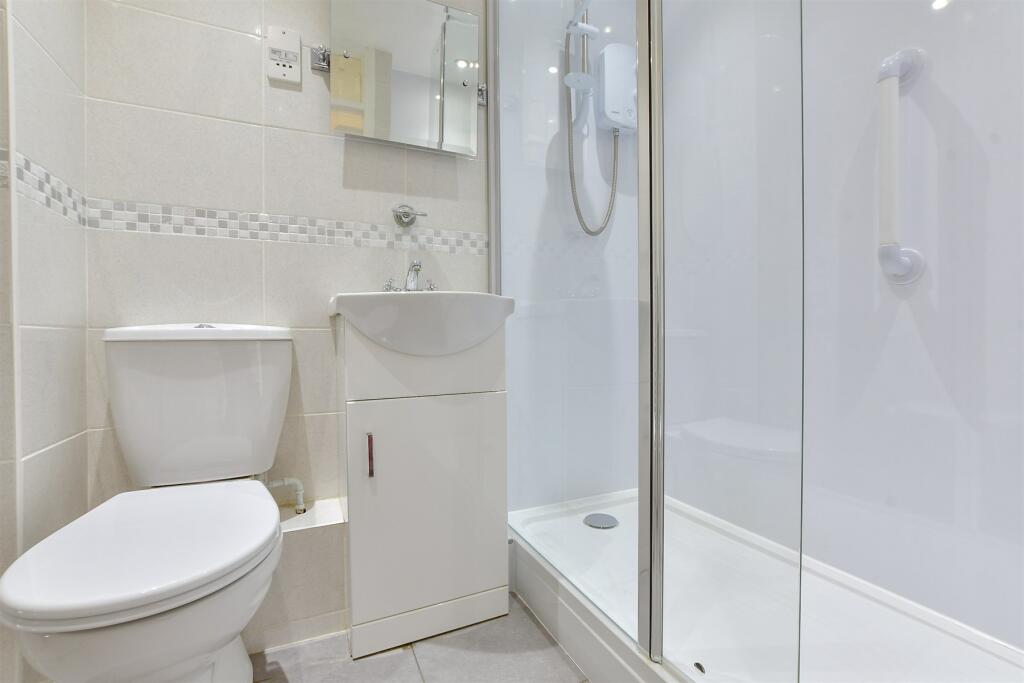 Additional property image - Park Lane, Ramsden Heath, Billericay, Essex