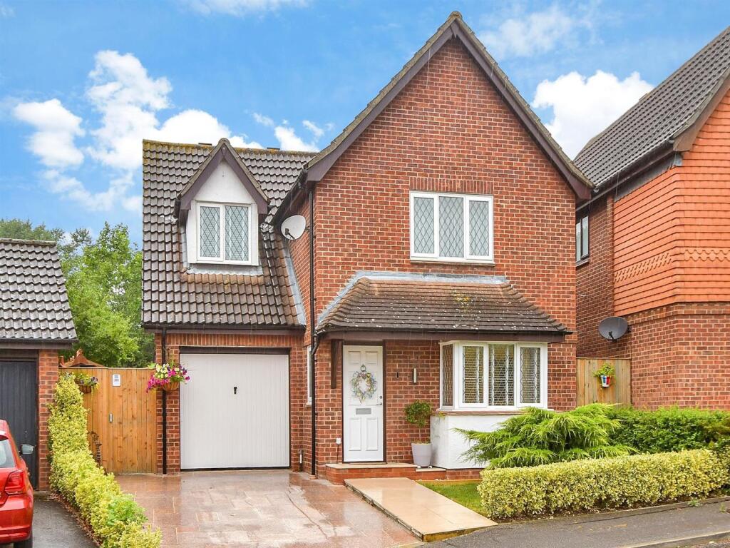 Main image of property: Redwood Drive, Laindon, Basildon, Essex