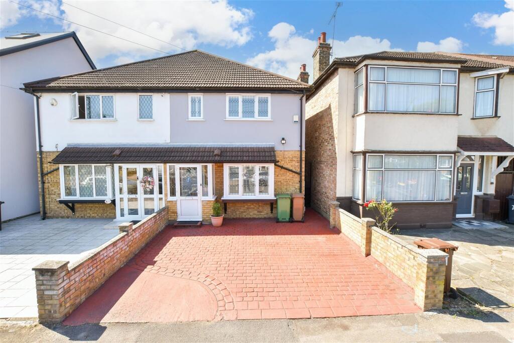 Main image of property: Hampton Road, Chingford