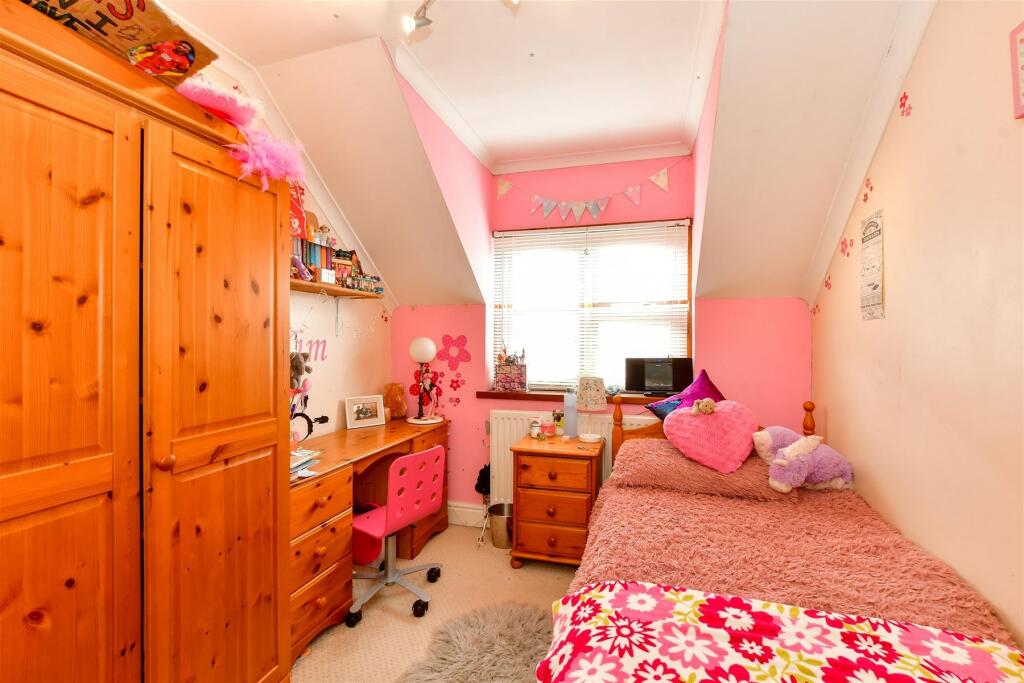 Additional property image - Coopersale Common, Epping, Essex