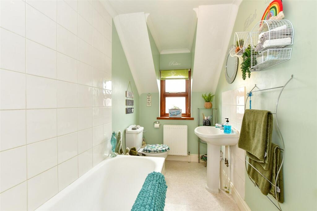 Additional property image - Coopersale Common, Epping, Essex