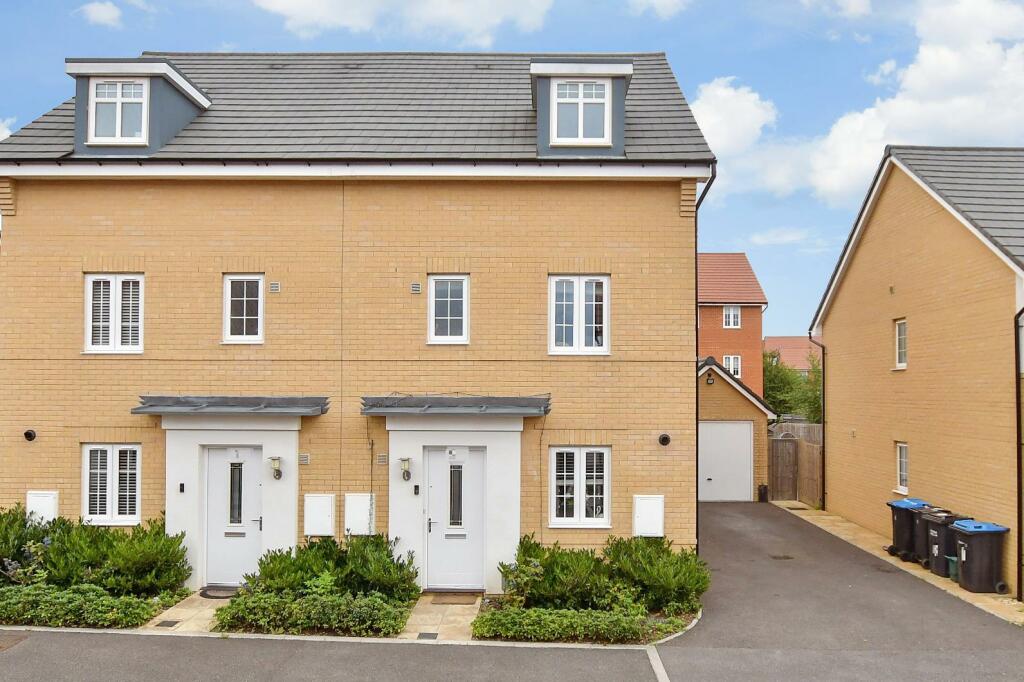 Main image of property: Gadwall Close, Harlow, Essex