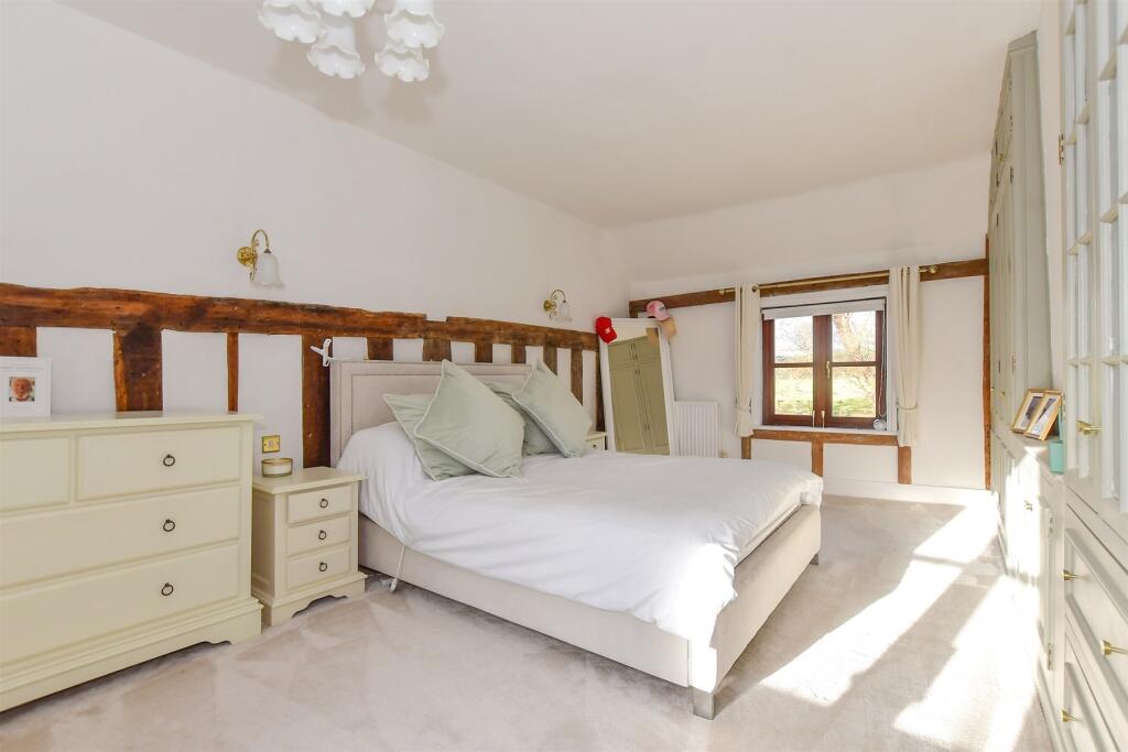 Additional property image - Glovers Lane, Hastingwood, Harlow, Essex