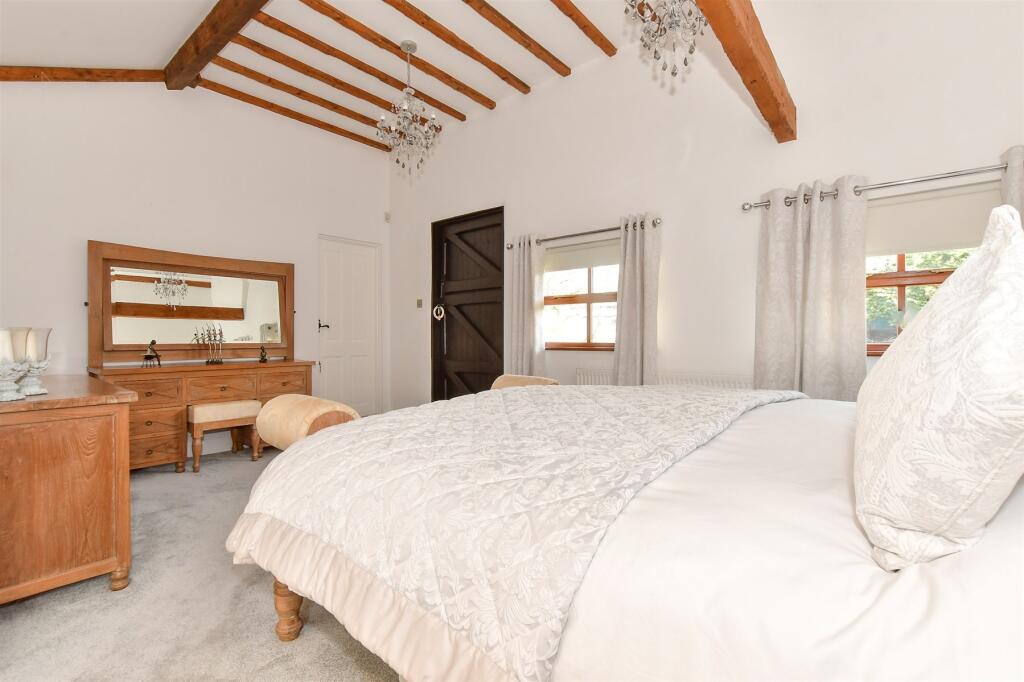 Additional property image - Glovers Lane, Hastingwood, Harlow, Essex