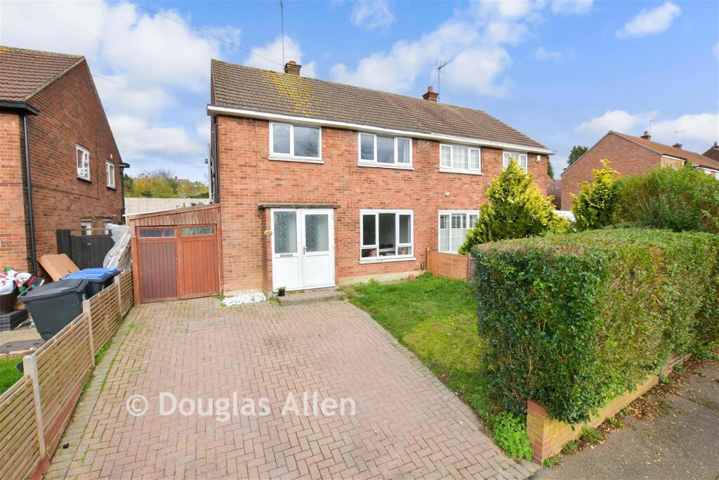 Main image of property: Beaconfield Road, Epping, Essex