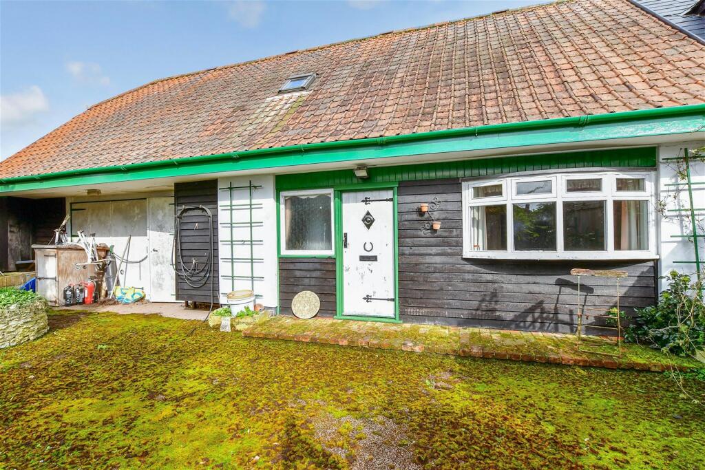 3 bedroom semidetached house for sale in Coopersale Common, Coopersale