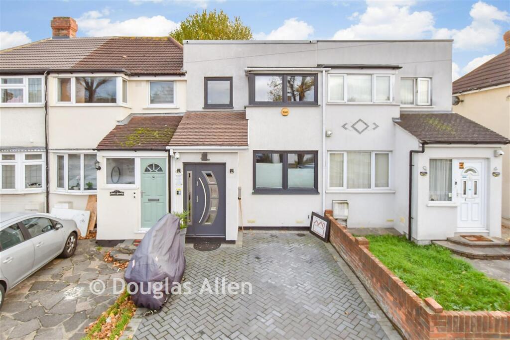 Main image of property: Elm Park Avenue, Hornchurch, Essex