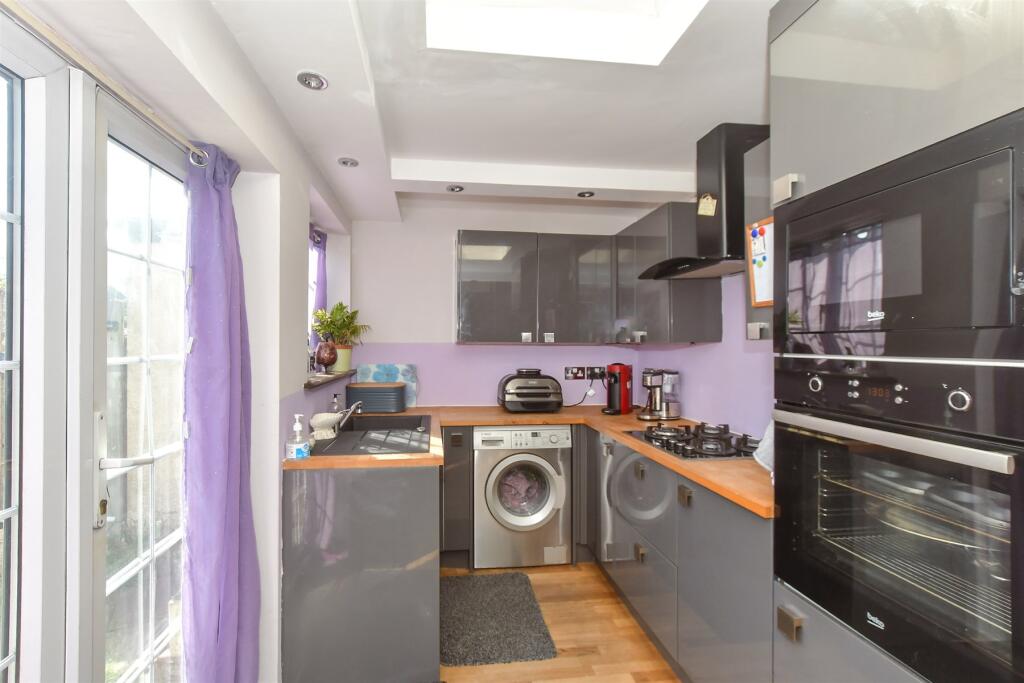 Main image of property: South End Road, Rainham, Essex