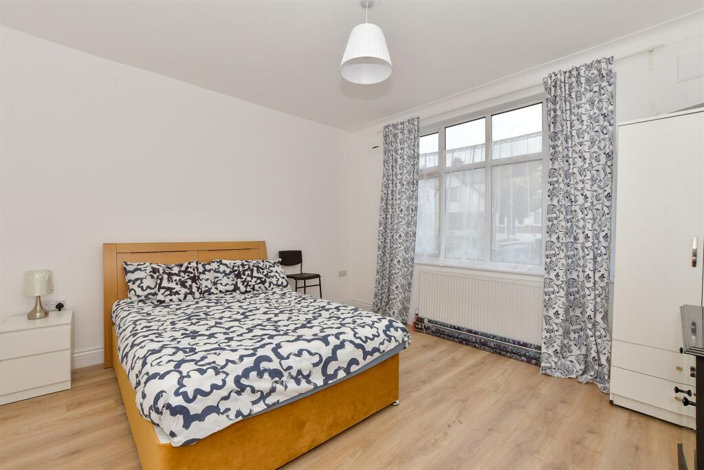 Main image of property: Wanstead Park Road, Ilford, Essex