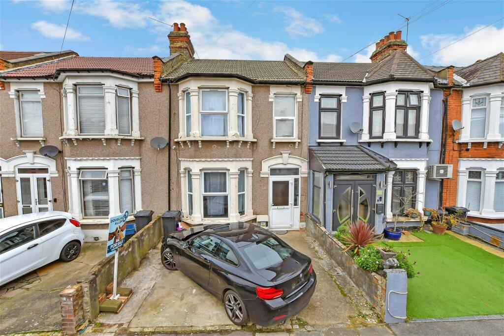 Main image of property: Windsor Road, Ilford, Essex