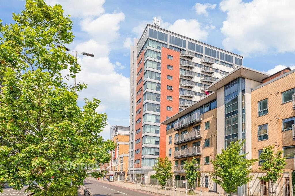 Main image of property: Eastern Avenue, Ilford, Essex